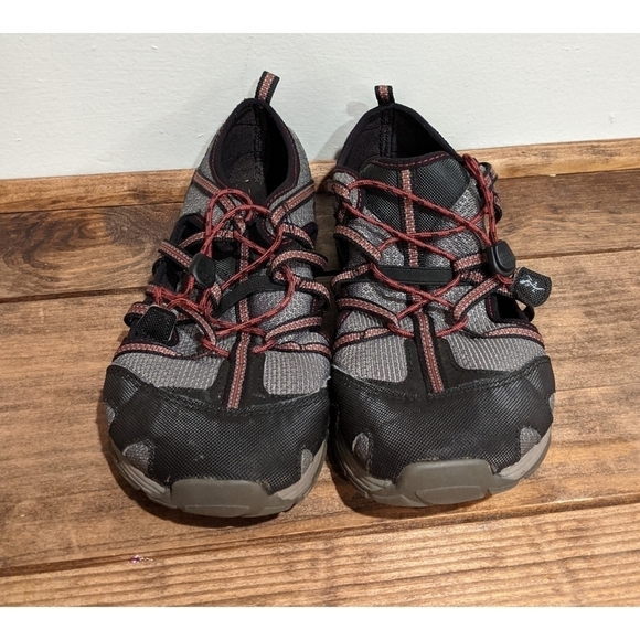 Chaco Outcross Shoes in Gunmetal Grey Size 6 - Picture 6 of 8